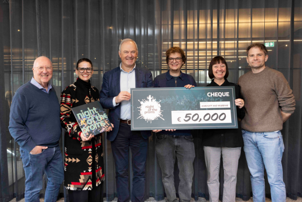 PSE Belgium and PSE Germany present Nordoff and Robbins with a cheque for €50,000
